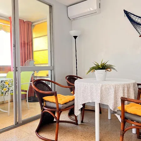Girasol Apartment *